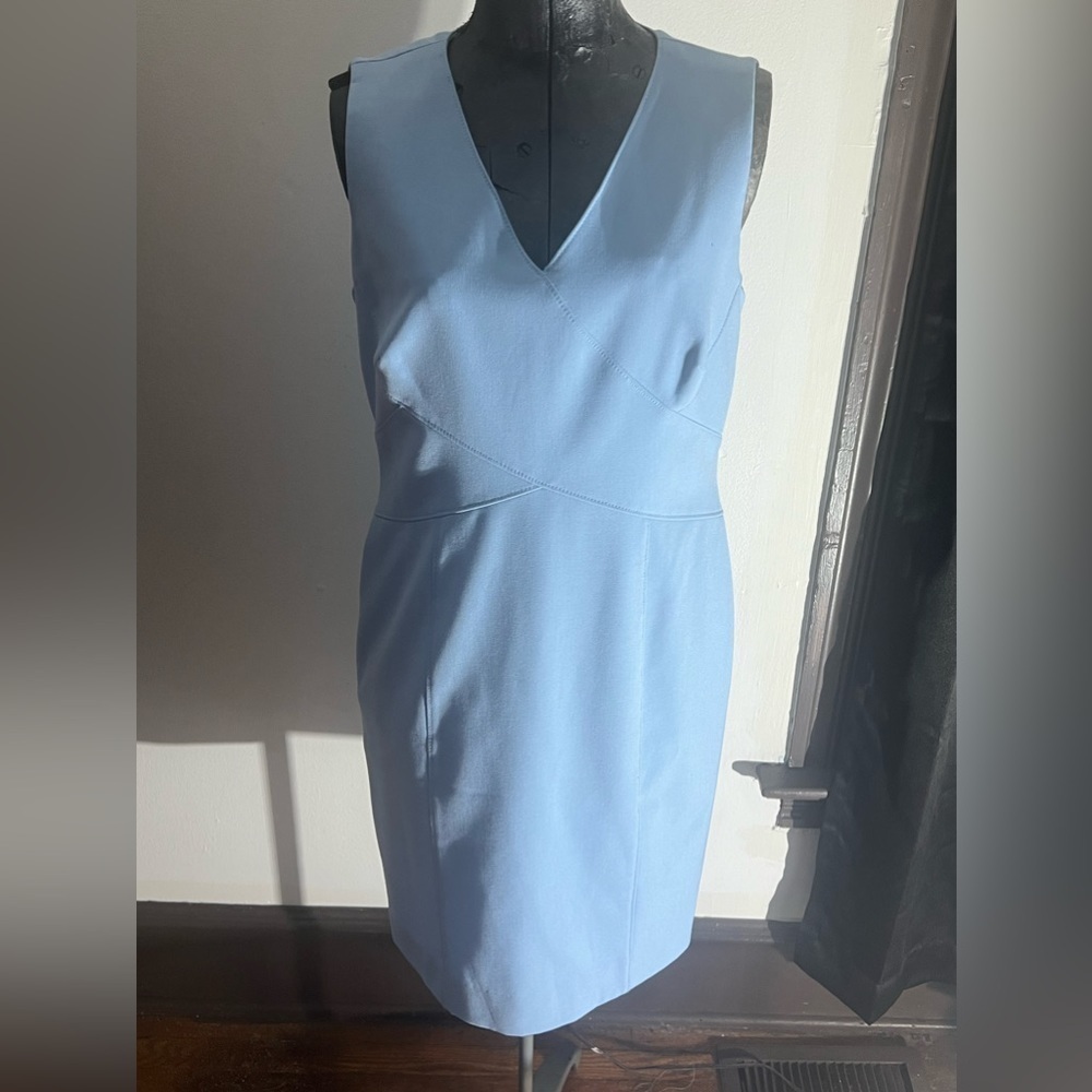 Tahari Light Blue Sleeveless Dress